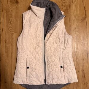G.H. Bass & Co. Quilted Vest in Cream and Gray